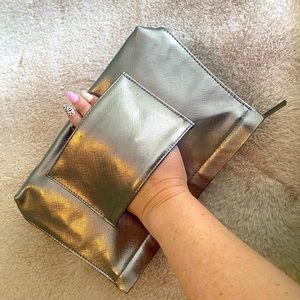 Lancôme Clutch Makeup Bag 💄